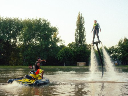 Let na flyboardu v Příbrami