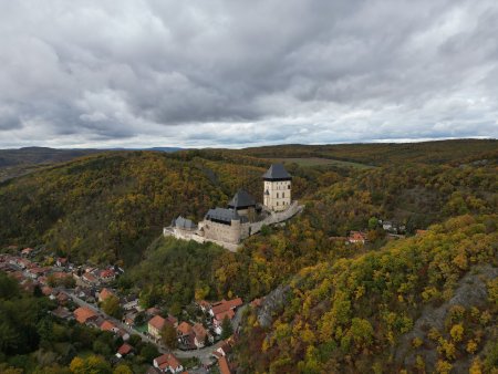 Let balónem nad Karlštejnem