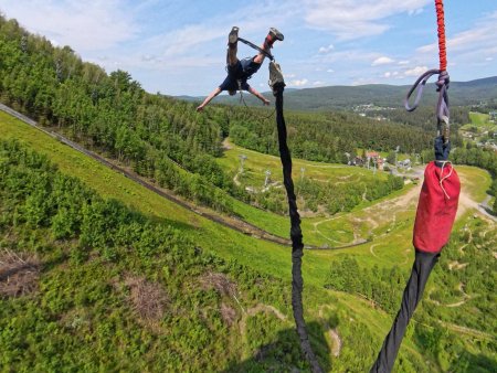 Bungee Jumping v Harrachově