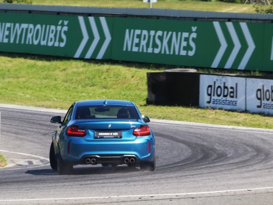 BMW M2 F87